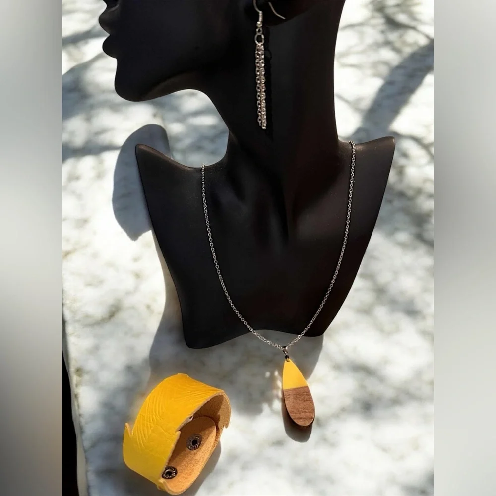 3pc Yellow Brown Pendant Necklace bracelet Earring Set handcrafted